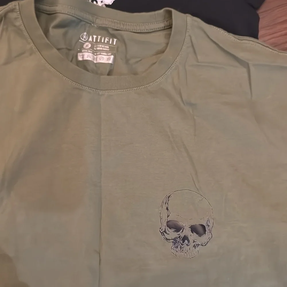 NEW Attifit T Shirt bundle Skull Graphic T-Shirts in Olive drab and Black bundle - Picture 7 of 7
